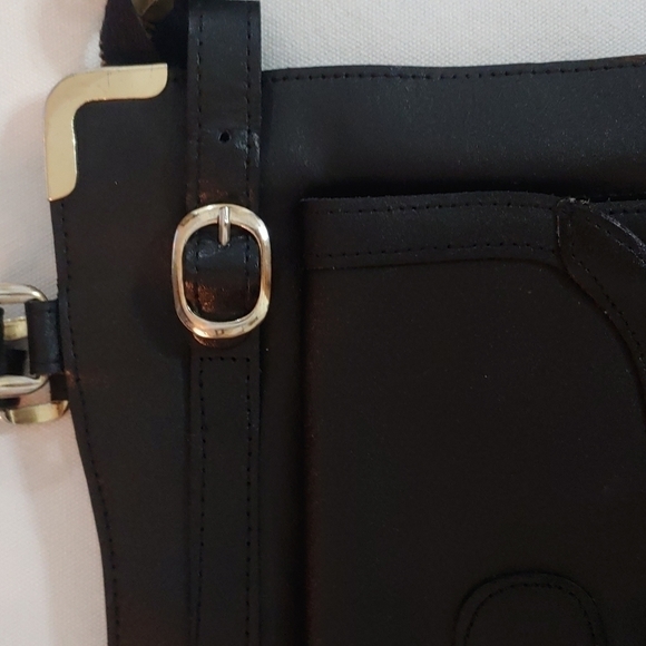 𝅺VINTAGE Black Handbag - Picture 2 of 9